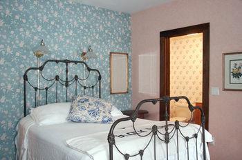 Inn At Old Harbor Нью-Шорхэм Экстерьер фото